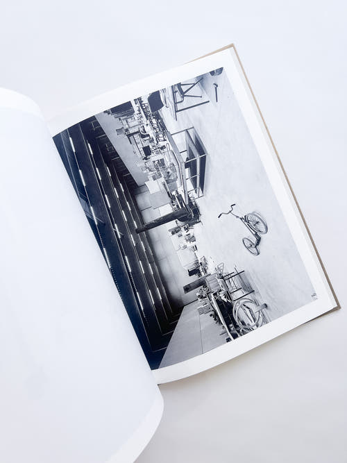 Studio Snapshots / Mark Manders