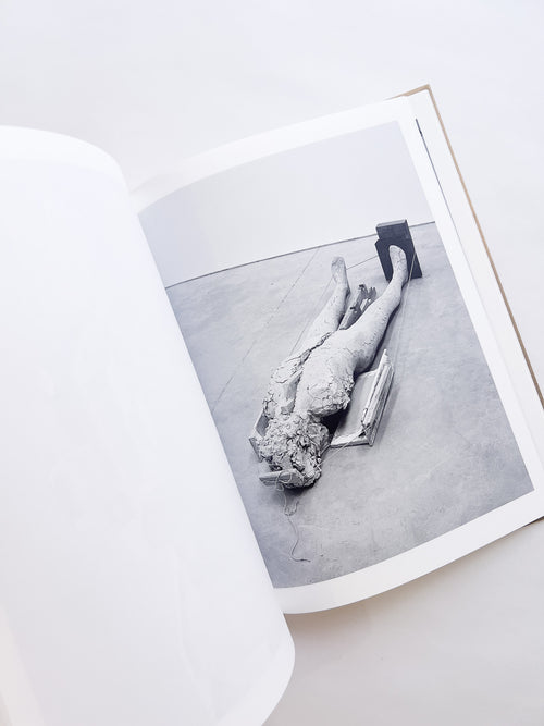 Studio Snapshots / Mark Manders