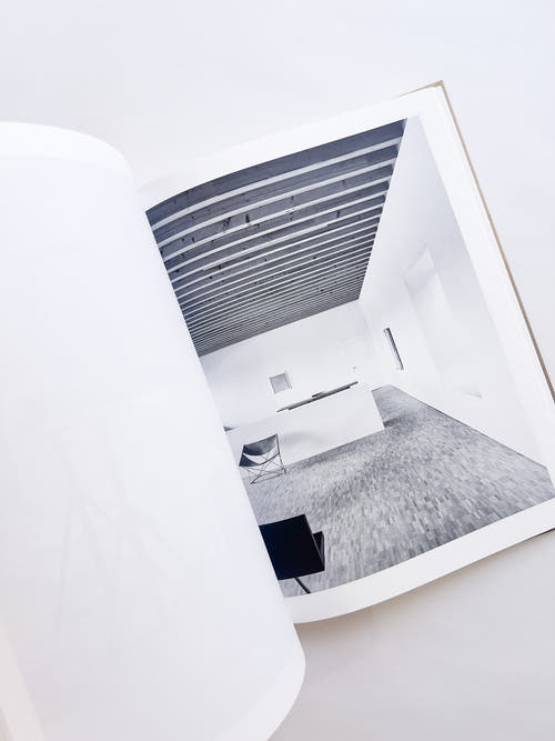 Studio Snapshots / Mark Manders