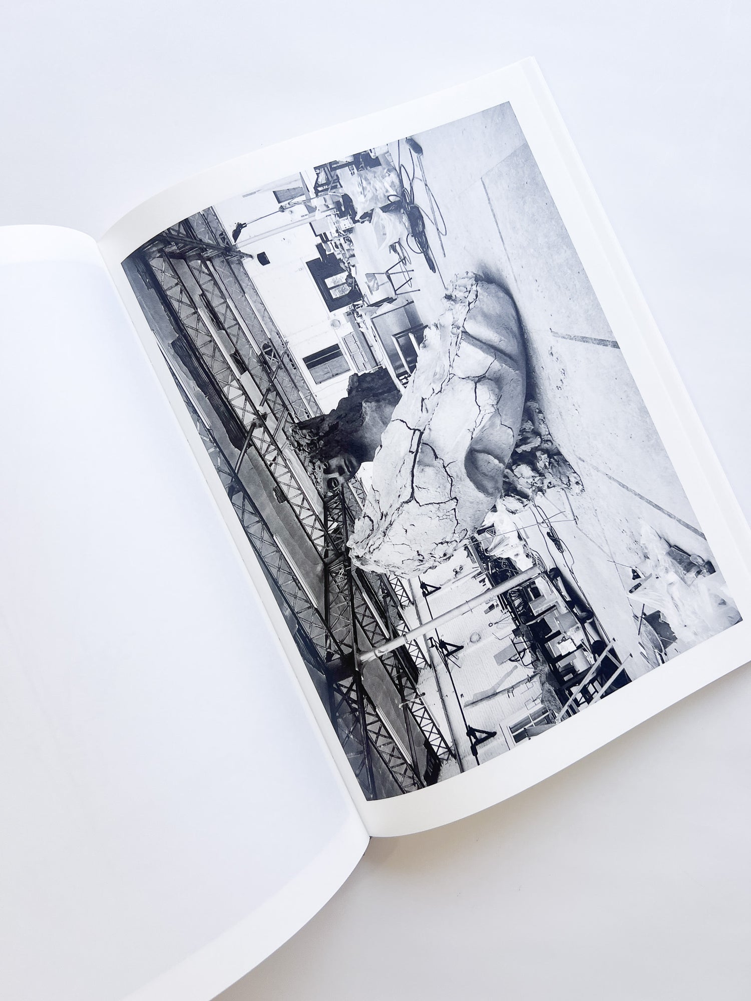 Studio Snapshots / Mark Manders