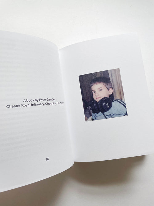 Artists at 5 / Ryan Gander