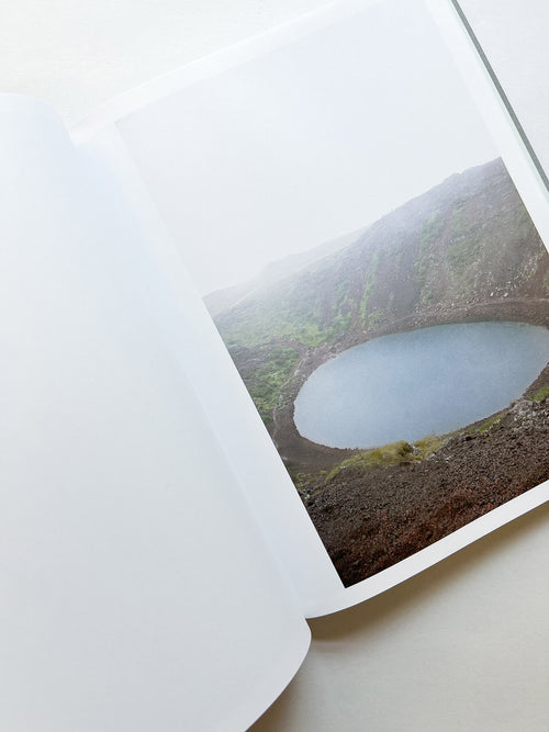 M/E / Rinko Kawauchi