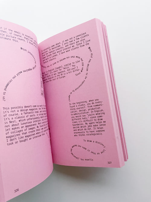 Questions? Looking for answers in the middle of somewhere / David Bennewith, Sereina Rothenberger