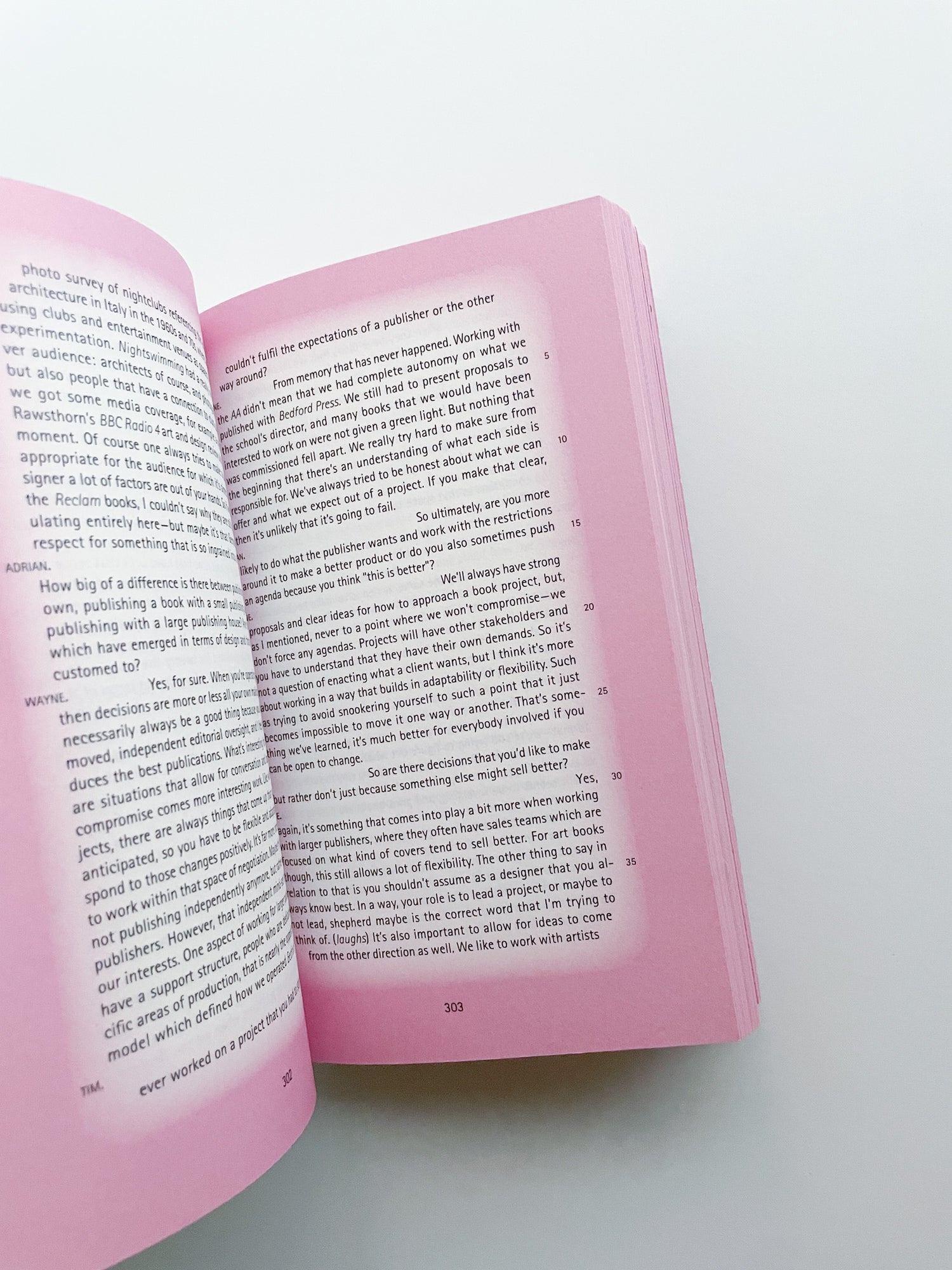 Questions? Looking for answers in the middle of somewhere / David Bennewith, Sereina Rothenberger