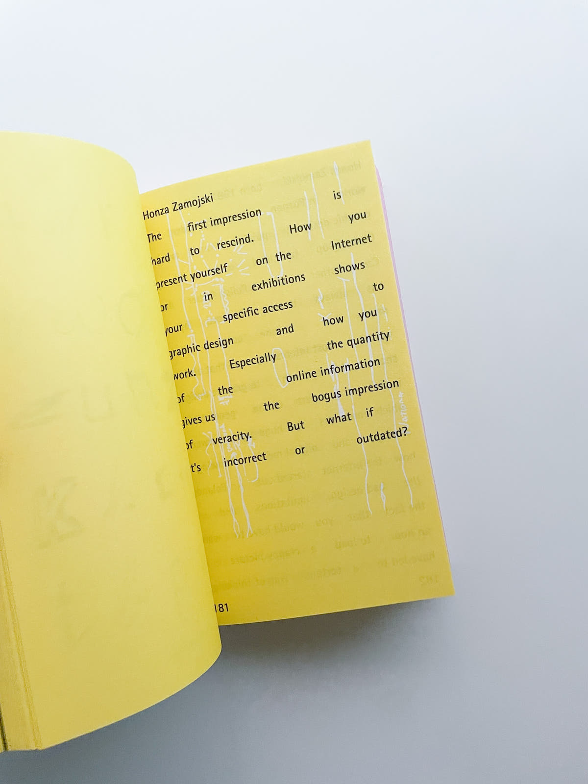 Questions? Looking for answers in the middle of somewhere / David Bennewith, Sereina Rothenberger
