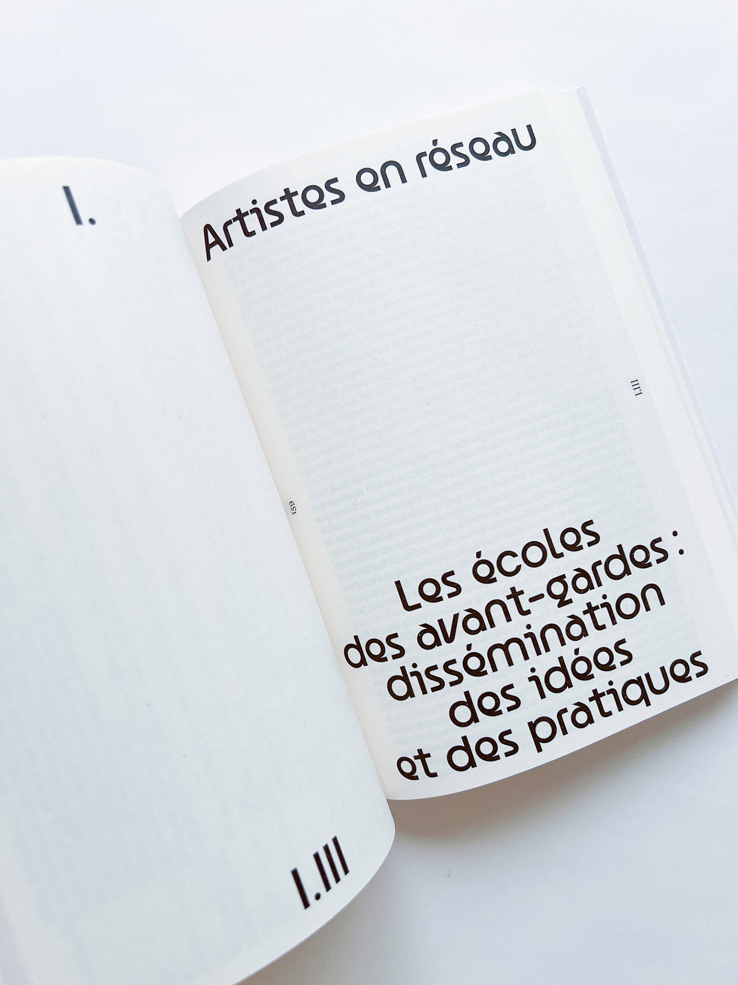 Télégraphes de l’Utopie – L’art des avant-gardes en Europe Centrale 1918-1939, Sonia de Puineuf