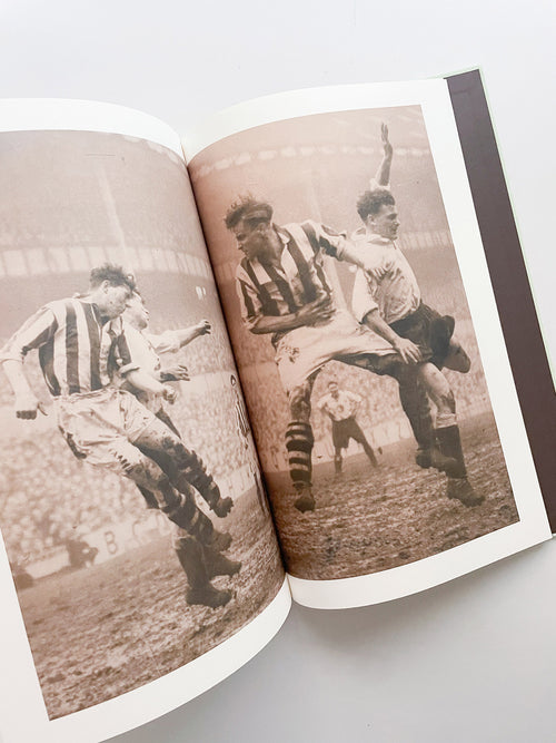 Muddy Dance / Erik Kessels