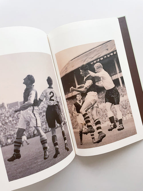 Muddy Dance / Erik Kessels