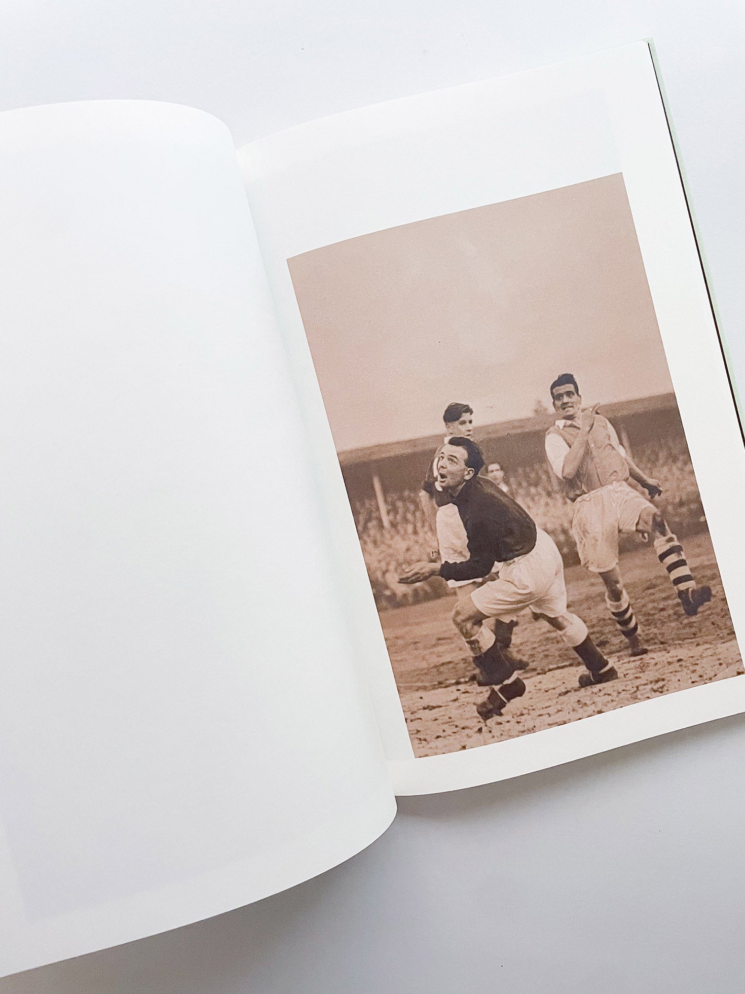 Muddy Dance / Erik Kessels