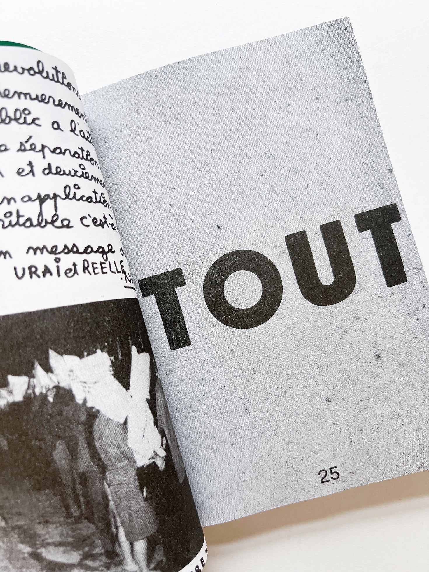 ARTISTES TYPOGRAPHES