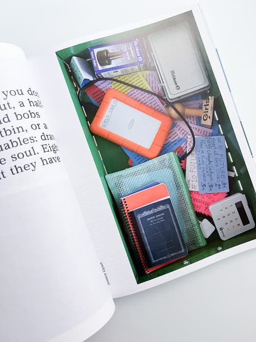 MacGuffin 08: The Desk
