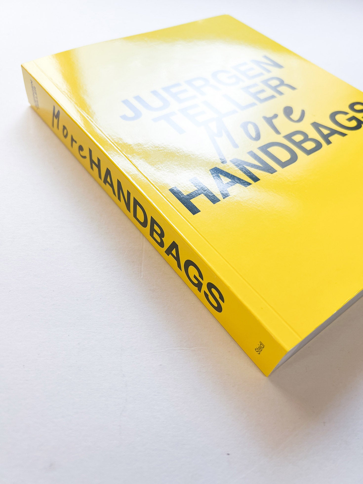 More Handbags / Juergen Teller