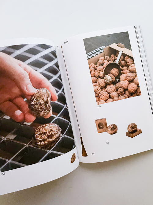SEVEN THINGS / Anna Paul, Christian Hoffelner