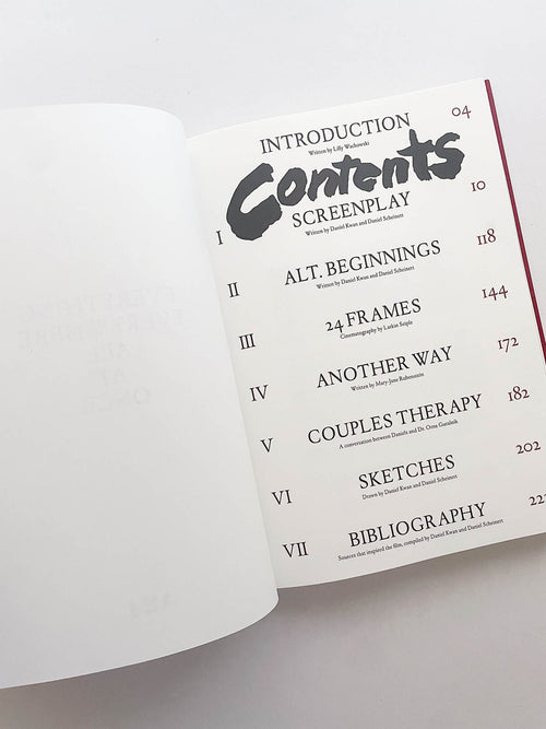 EVERYTHING EVERYWHERE ALL AT ONCE / Daniel Kwan & Daniel Scheinert