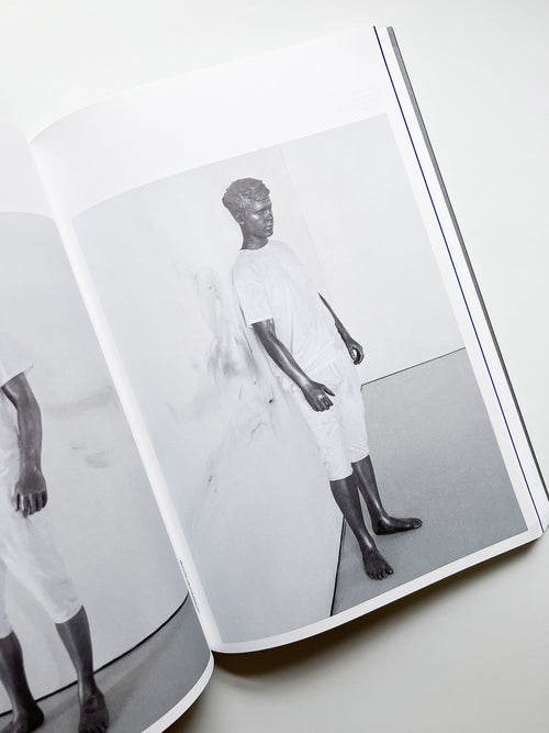 A MELTED SNOWMAN / Ryan Gander