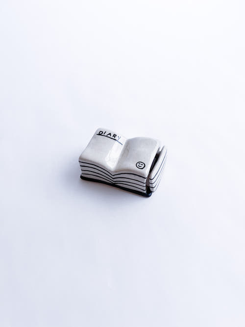Ceramic: Diary / Kim Sujin