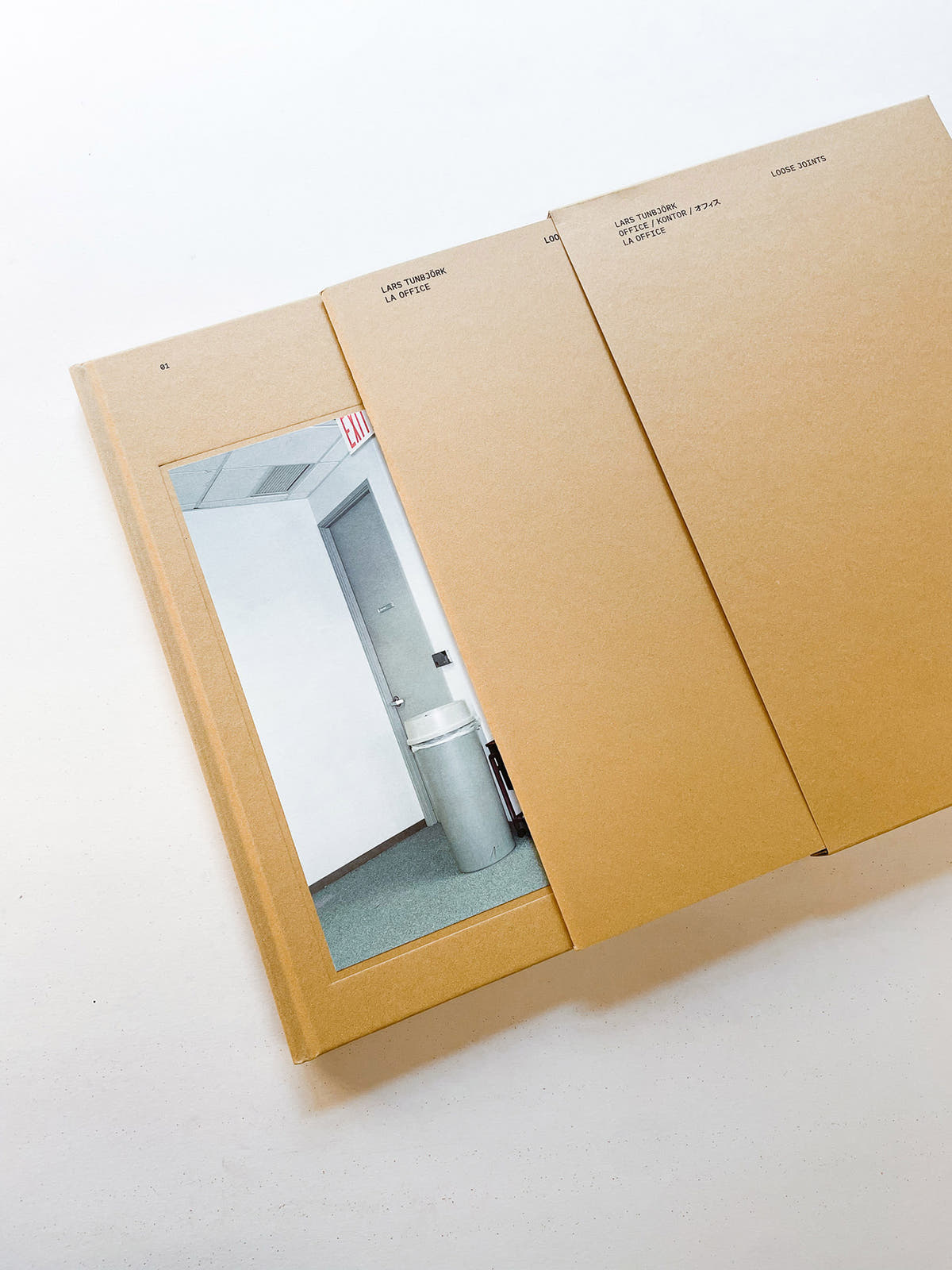 OFFICE / LA OFFICE / Lars Tunbjörk