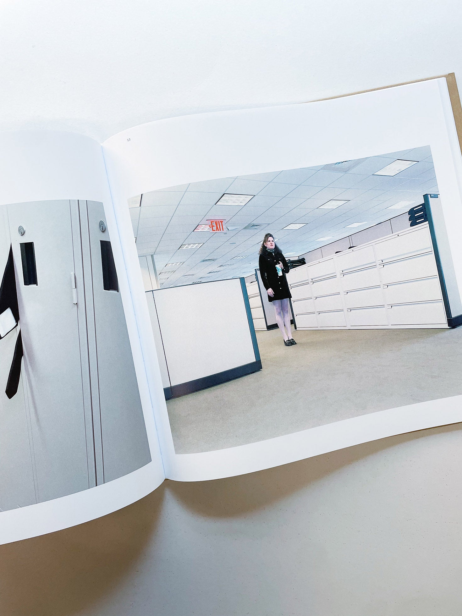 OFFICE / LA OFFICE / Lars Tunbjörk