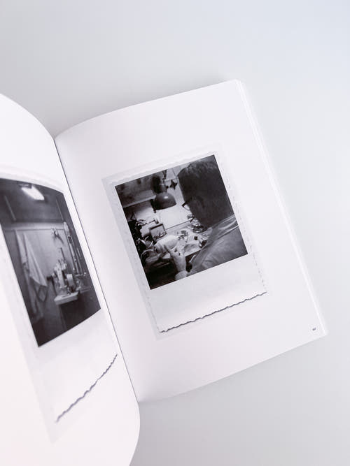 3000 Days of Archives Related to the Optics and Glasses Frame Industry