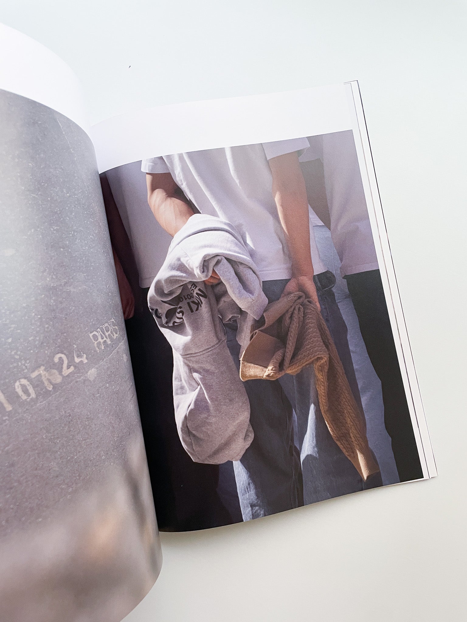 WOLVES / Winter Vandenbrink - 本屋青旗 Ao-Hata Bookstore
