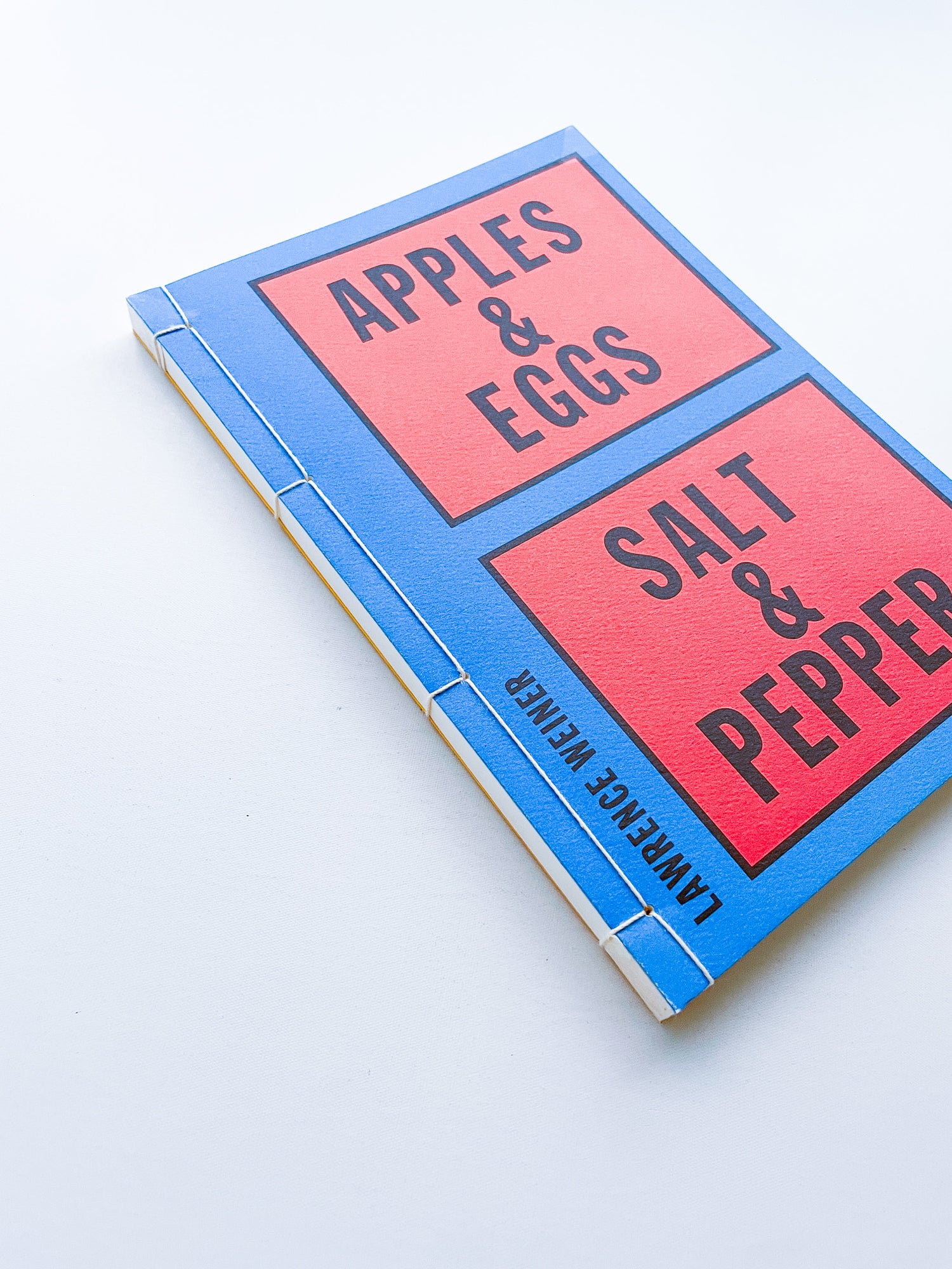 りんご & たまご, しお & こしょう apples & eggs, salt & pepper / Lawrence Weiner