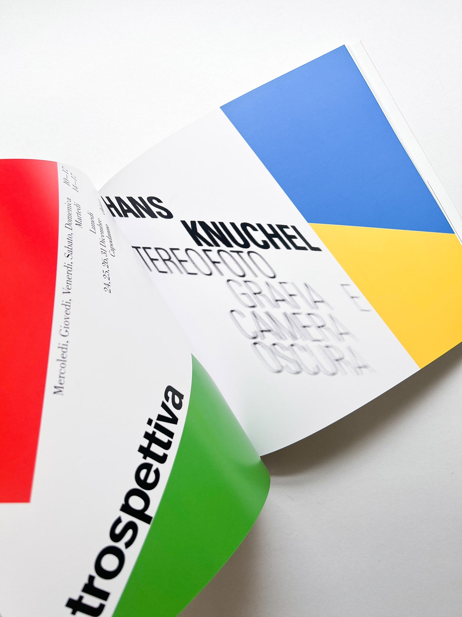 Fifty years of paper 1961-2011 / Bruno Monguzzi - 本 屋 青 旗 Ao