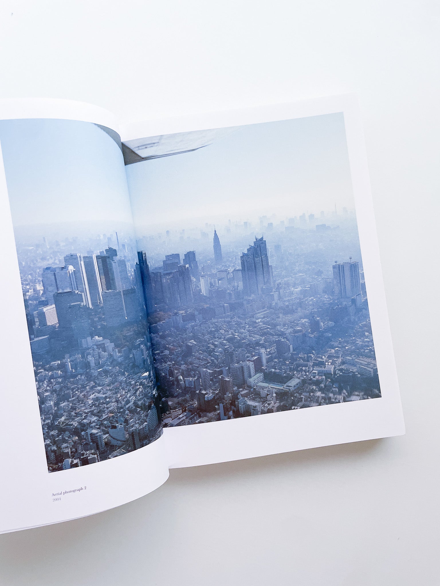 Tokyo / Takashi Homma - 本屋青旗 Ao-Hata Bookstore