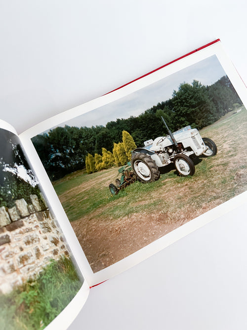 Unseen UK A Book of Photographs by the People at Royal Mail / Stephen Gill