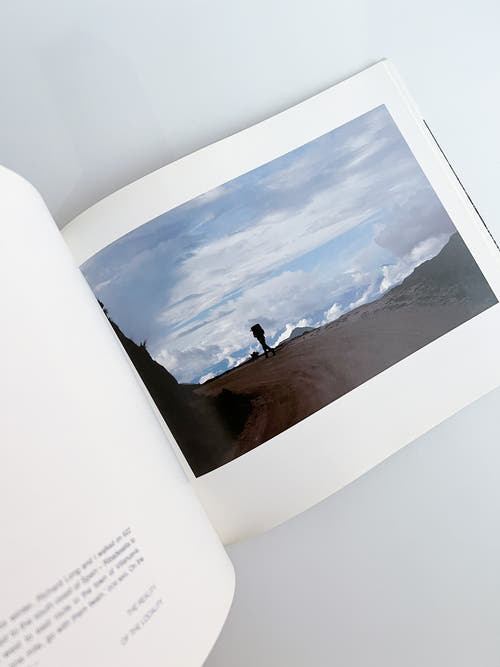 Walking in Circles / Richard Long