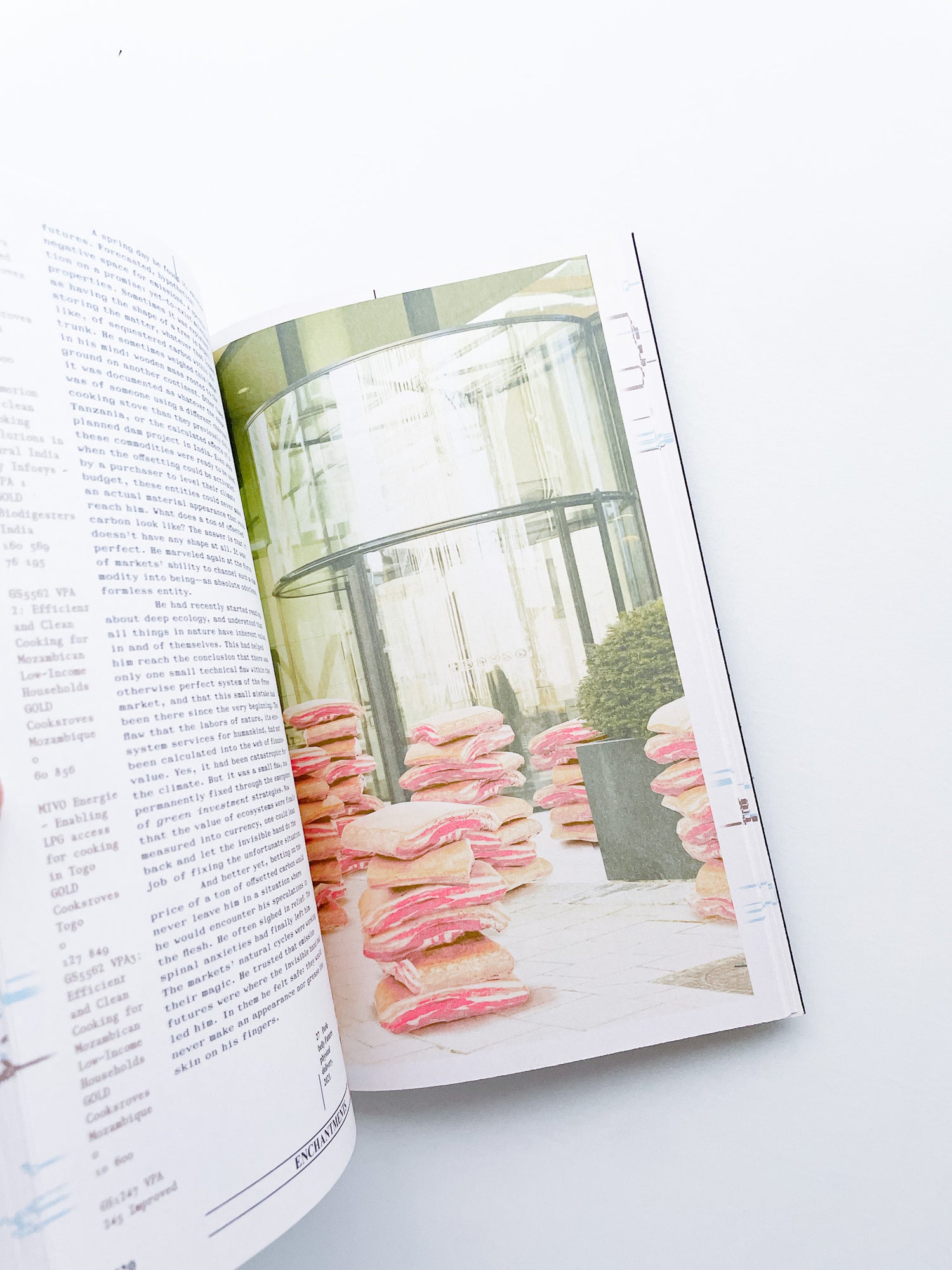 Collapsed Mythologies A Geofinancial Atlas / Eline Benjaminsen, Dayna Casey [SECOND EDITION]