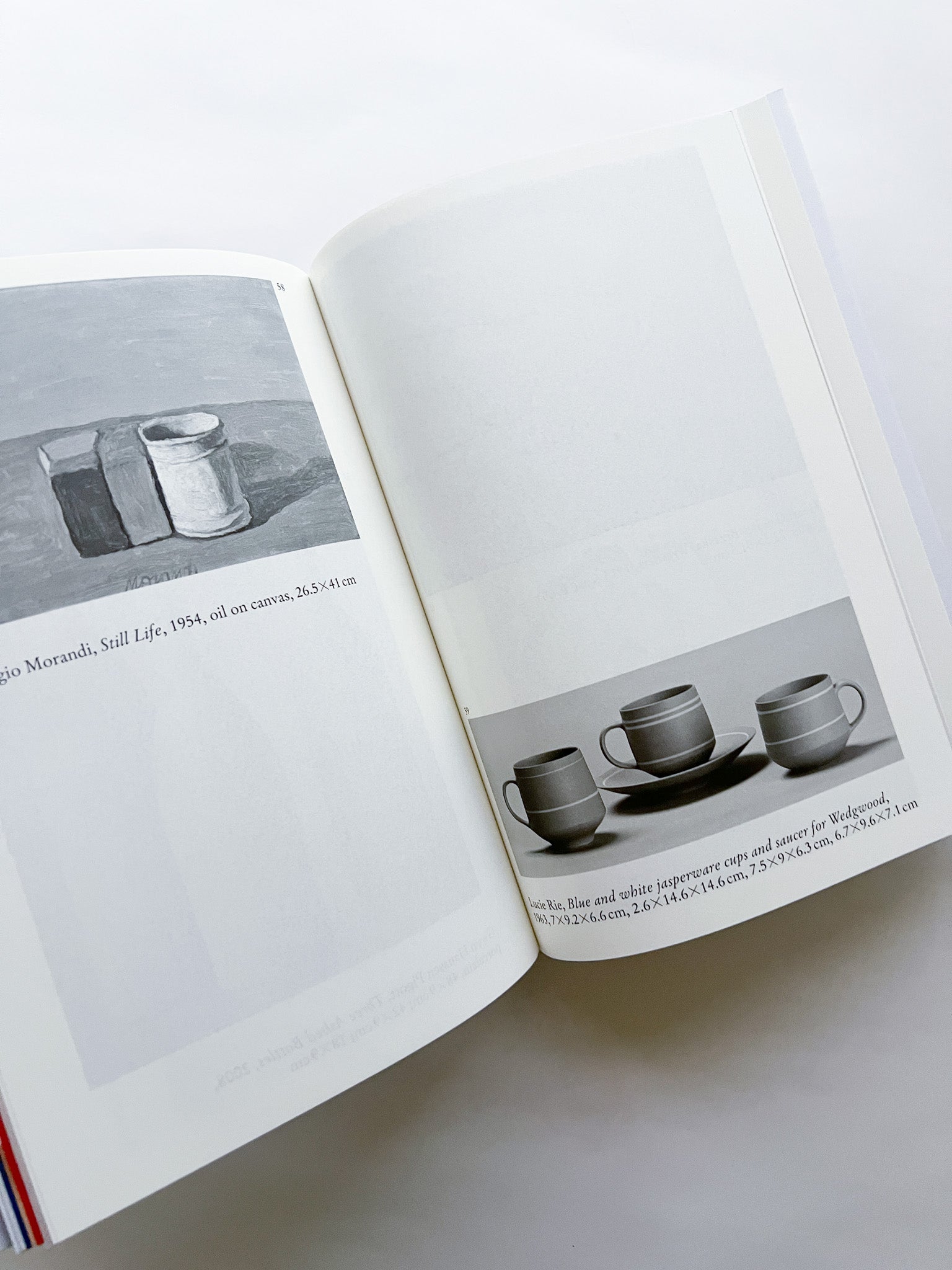 The Journey of Things (v.4) / Magdalene Odundo - 本屋青旗 Ao-Hata