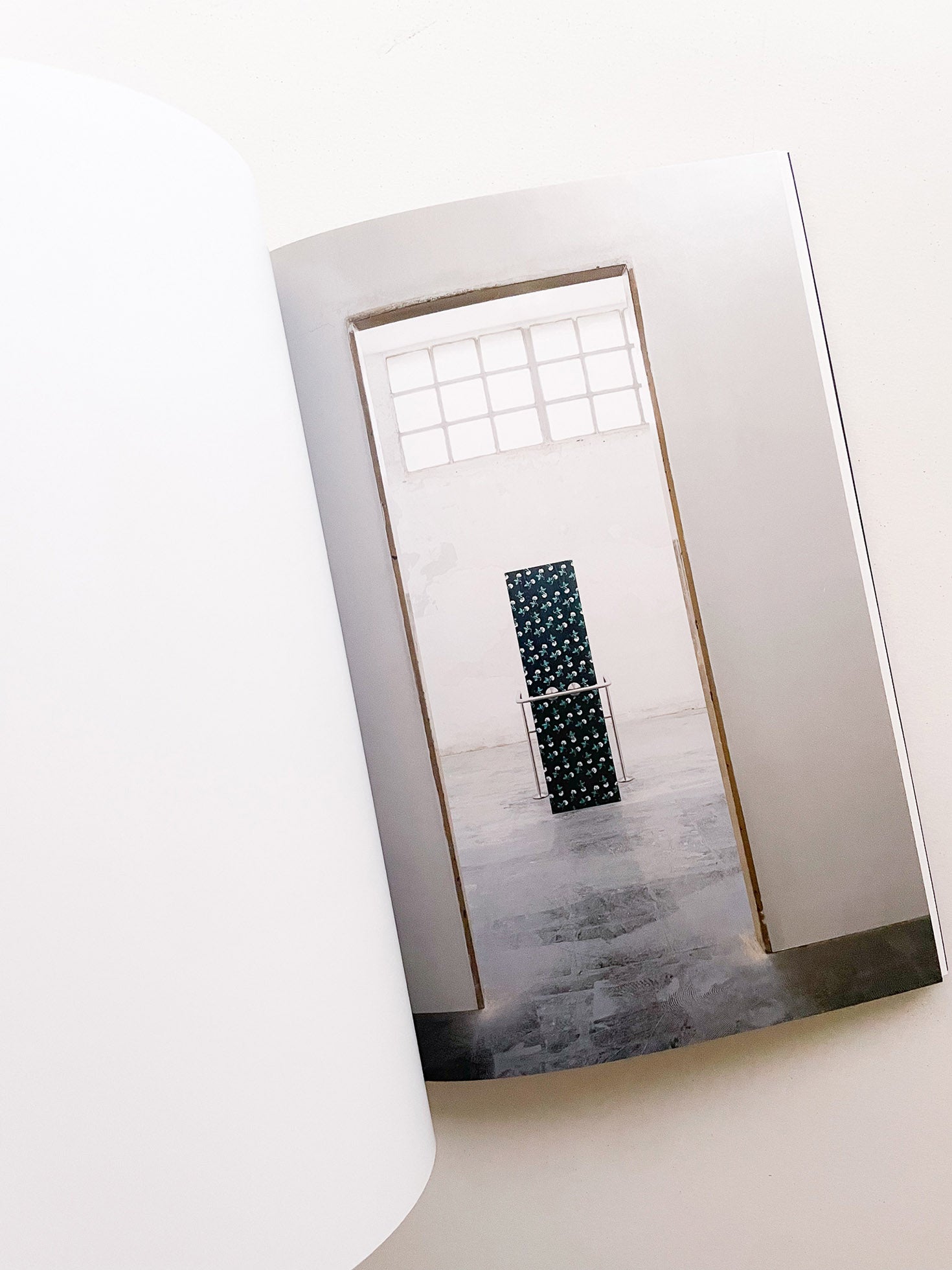 LA CASA DENTRO / Formafantasma [NUMBERED]