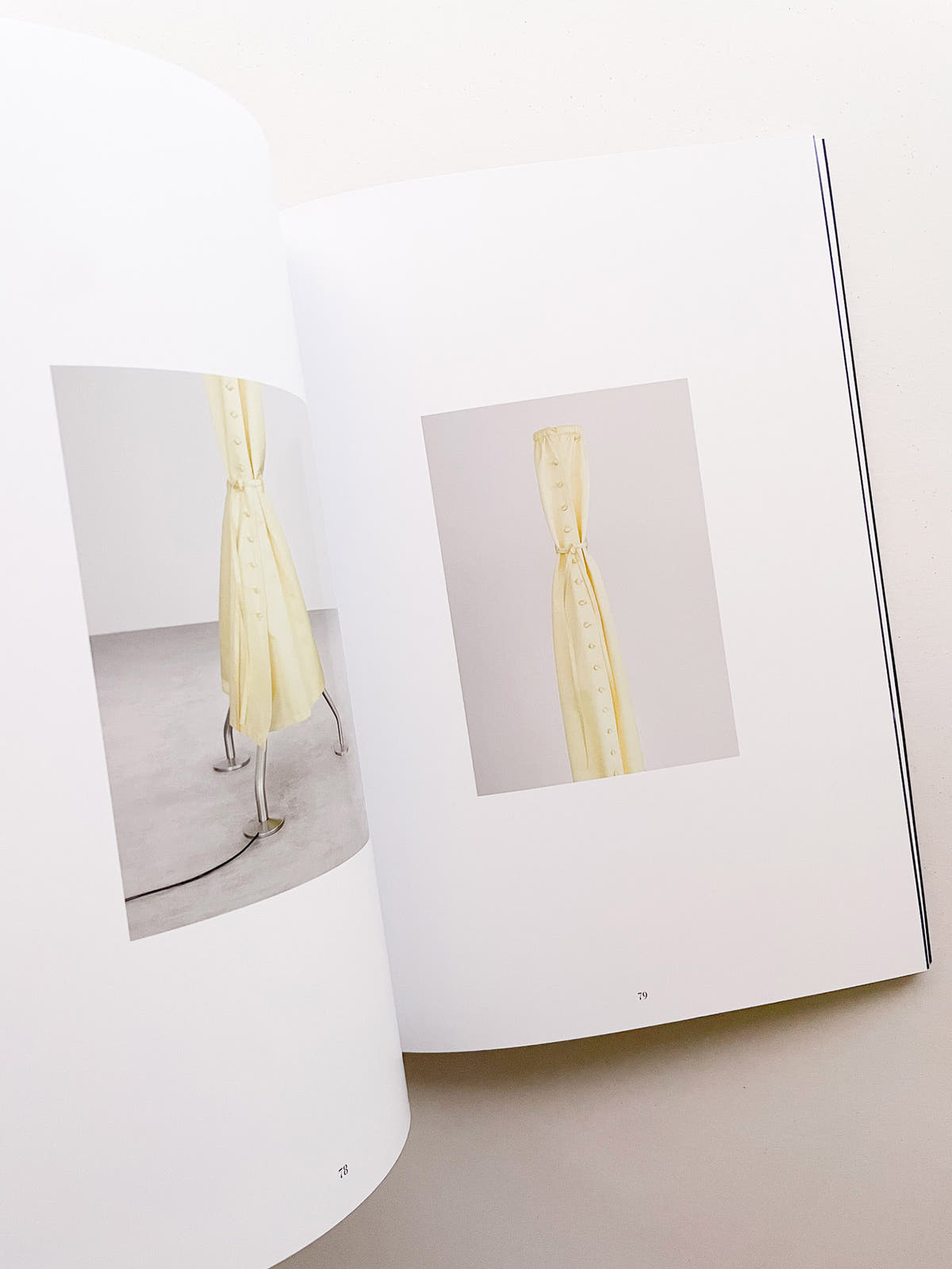 LA CASA DENTRO / Formafantasma [NUMBERED]