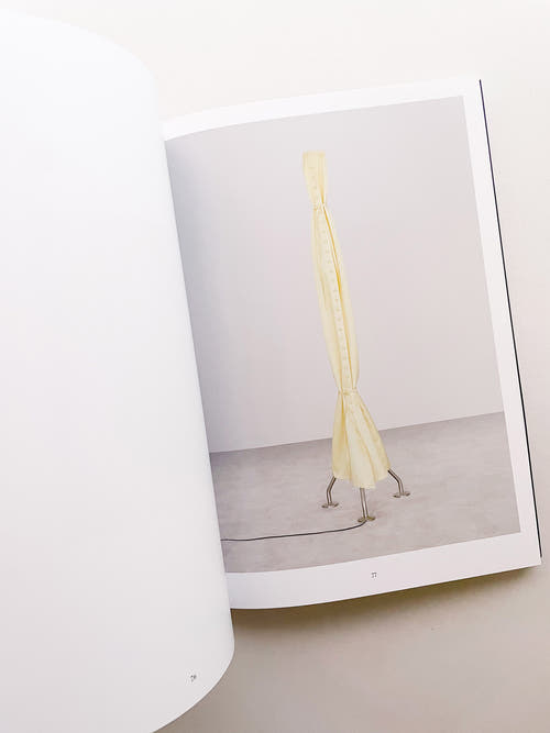 LA CASA DENTRO / Formafantasma [NUMBERED]