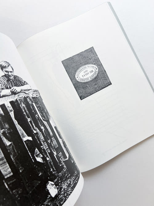 Between Sculpture and Poetry / CARL ANDRE　