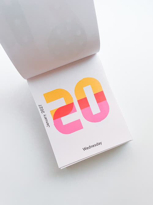 Every day is a new day 2027 / Karel Martens