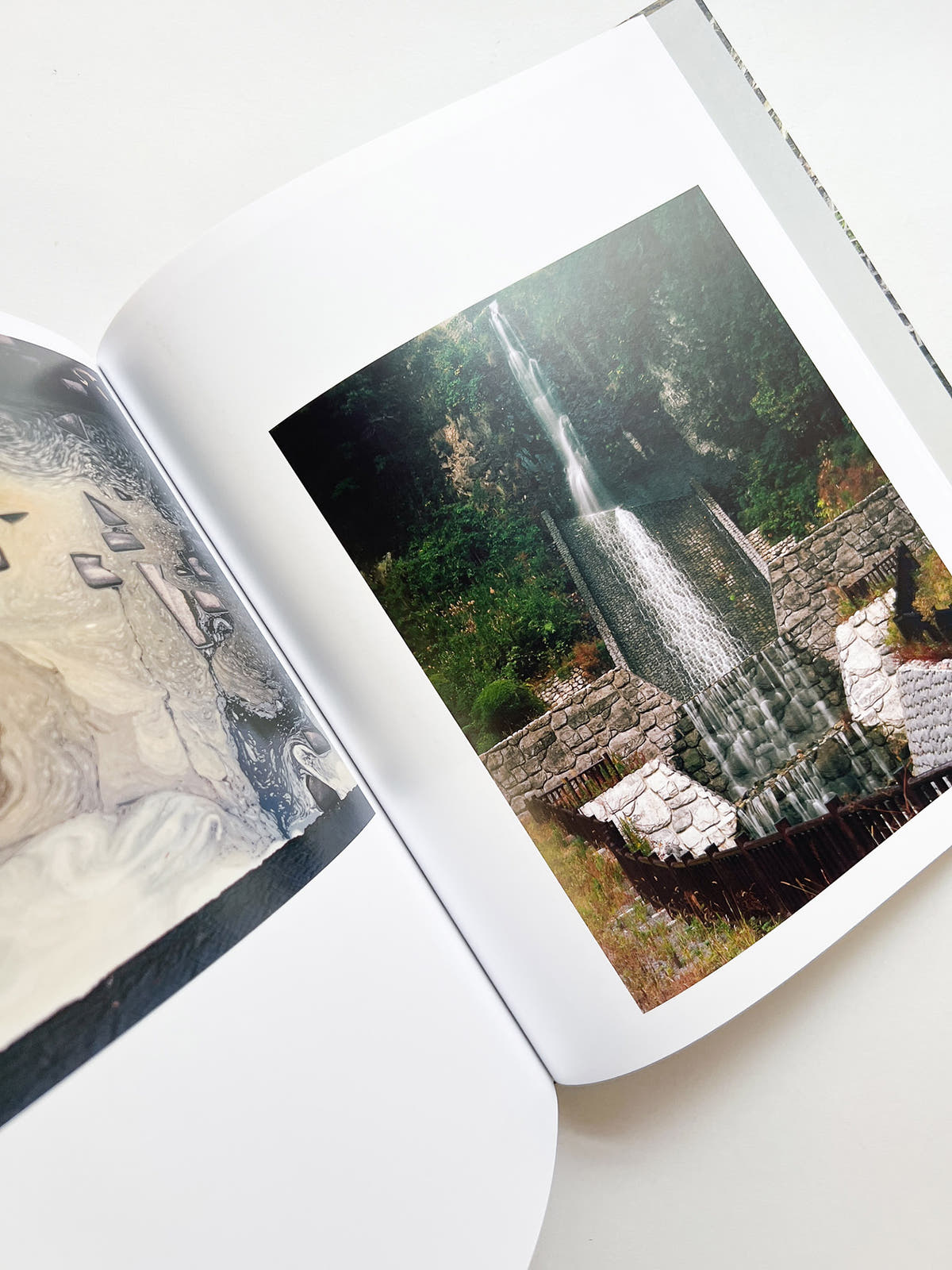 JAPAN / Toshio Shibata [SIGNED]