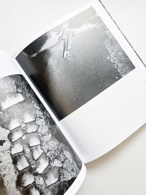 JAPAN / Toshio Shibata [SIGNED]