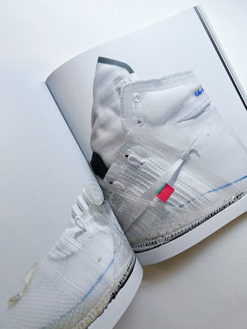 Virgil Abloh. Nike. ICONS