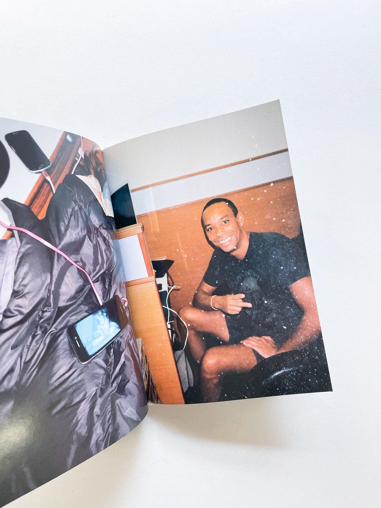 INTERNET CAFE! PANDA / Chih-Hsien Chen