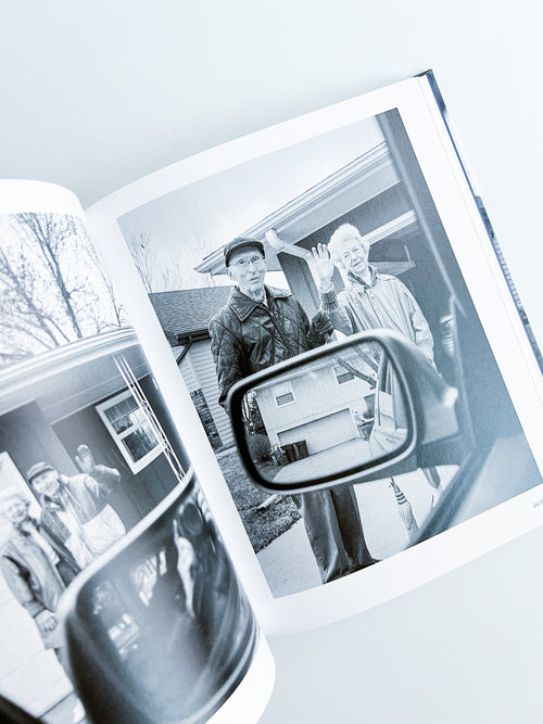 LEAVING AND WAVING / Deanna Dikeman [REPRINTED EDITION]