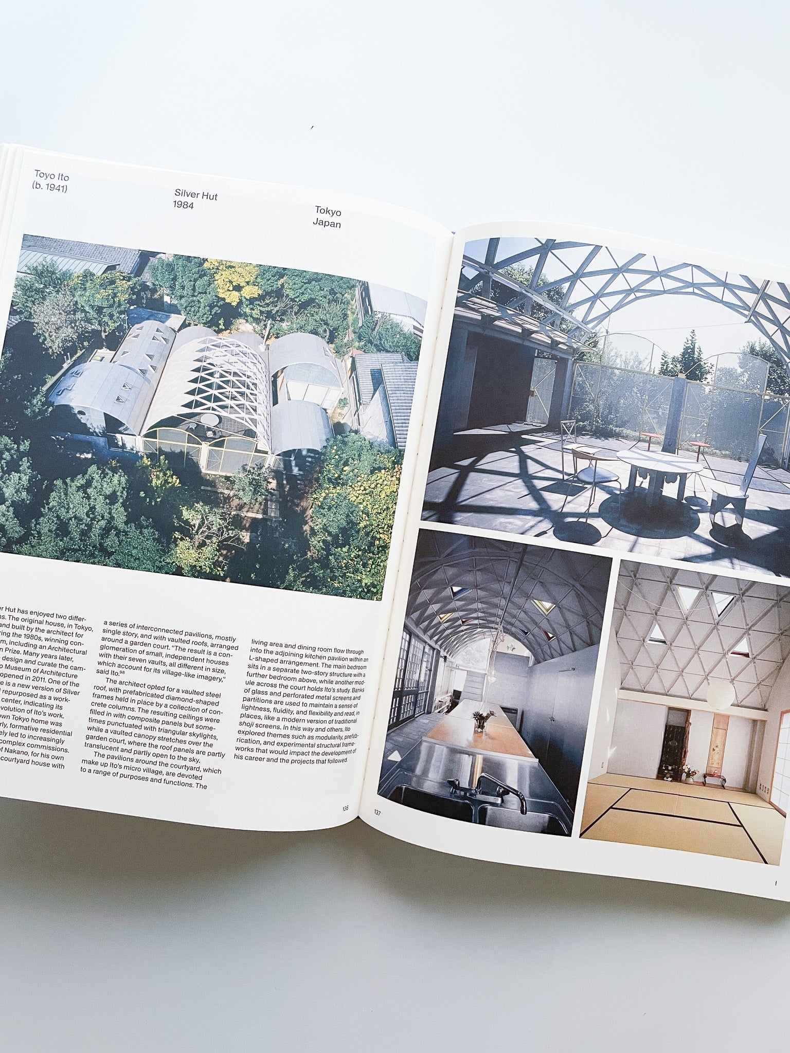 Architects' Houses - 本屋青旗 Ao-Hata Bookstore