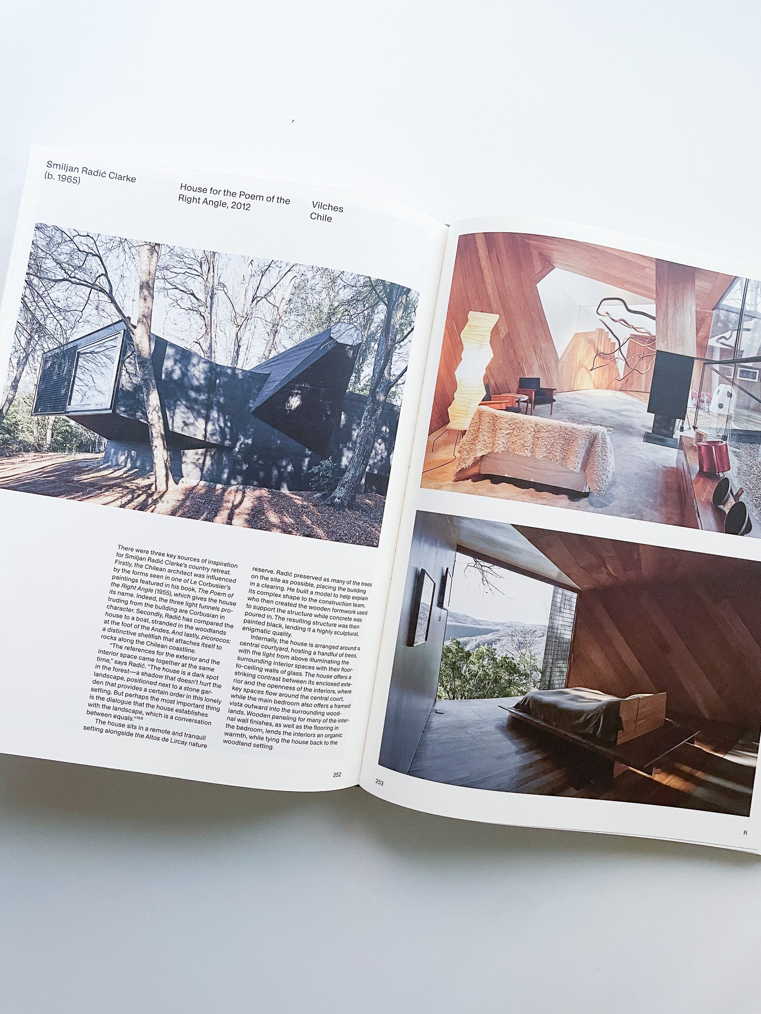 Architects' Houses - 本屋青旗 Ao-Hata Bookstore