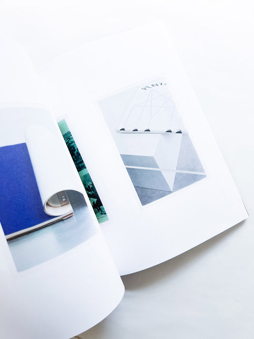 Keep Smiling! / Pontus Hultén, Stina Gromark [ENGLISH EDITION]