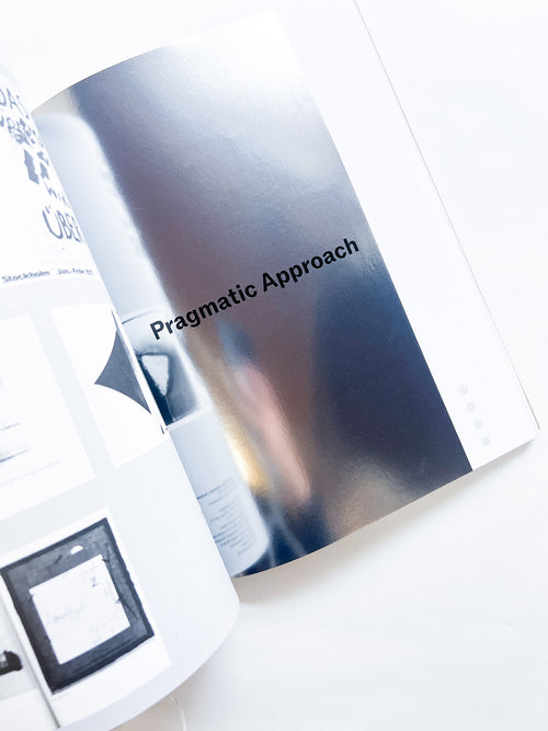 Keep Smiling! / Pontus Hultén, Stina Gromark [ENGLISH EDITION]