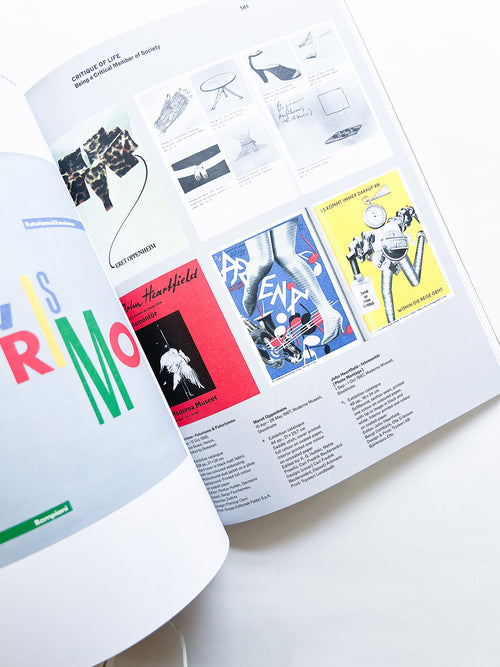 Keep Smiling! / Pontus Hultén, Stina Gromark [ENGLISH EDITION]