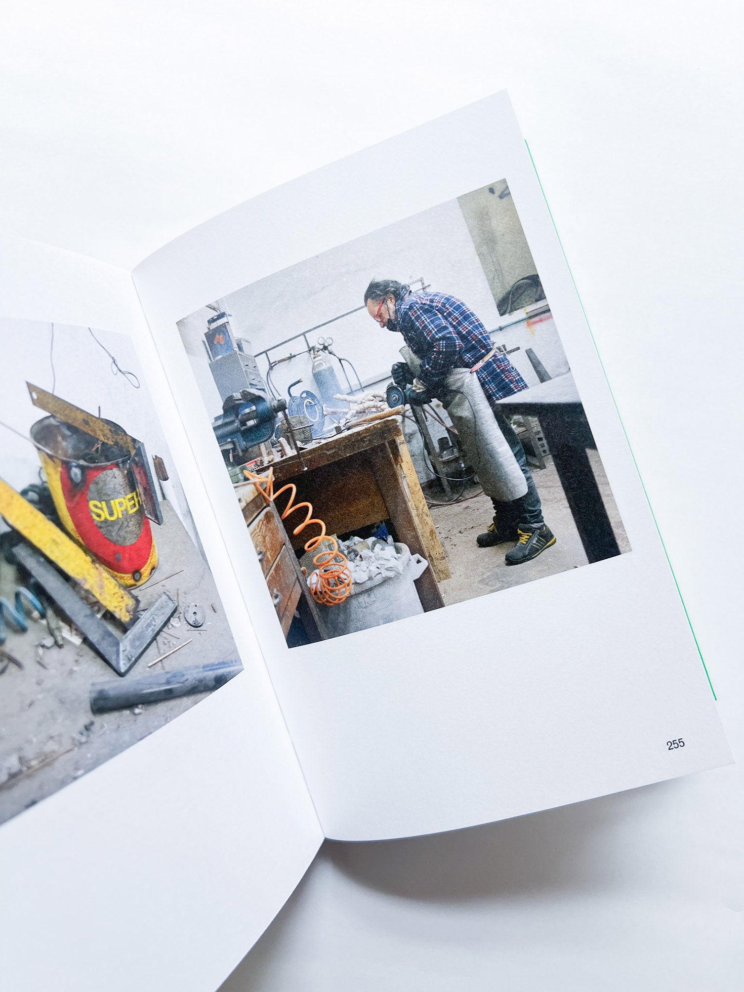 The Heart is a Sandwich / Jason Fulford