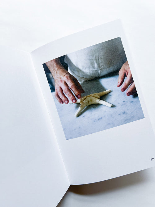 The Heart is a Sandwich / Jason Fulford