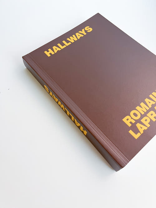 HALLWAYS / Romain Laprade
