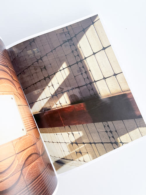 HALLWAYS / Romain Laprade